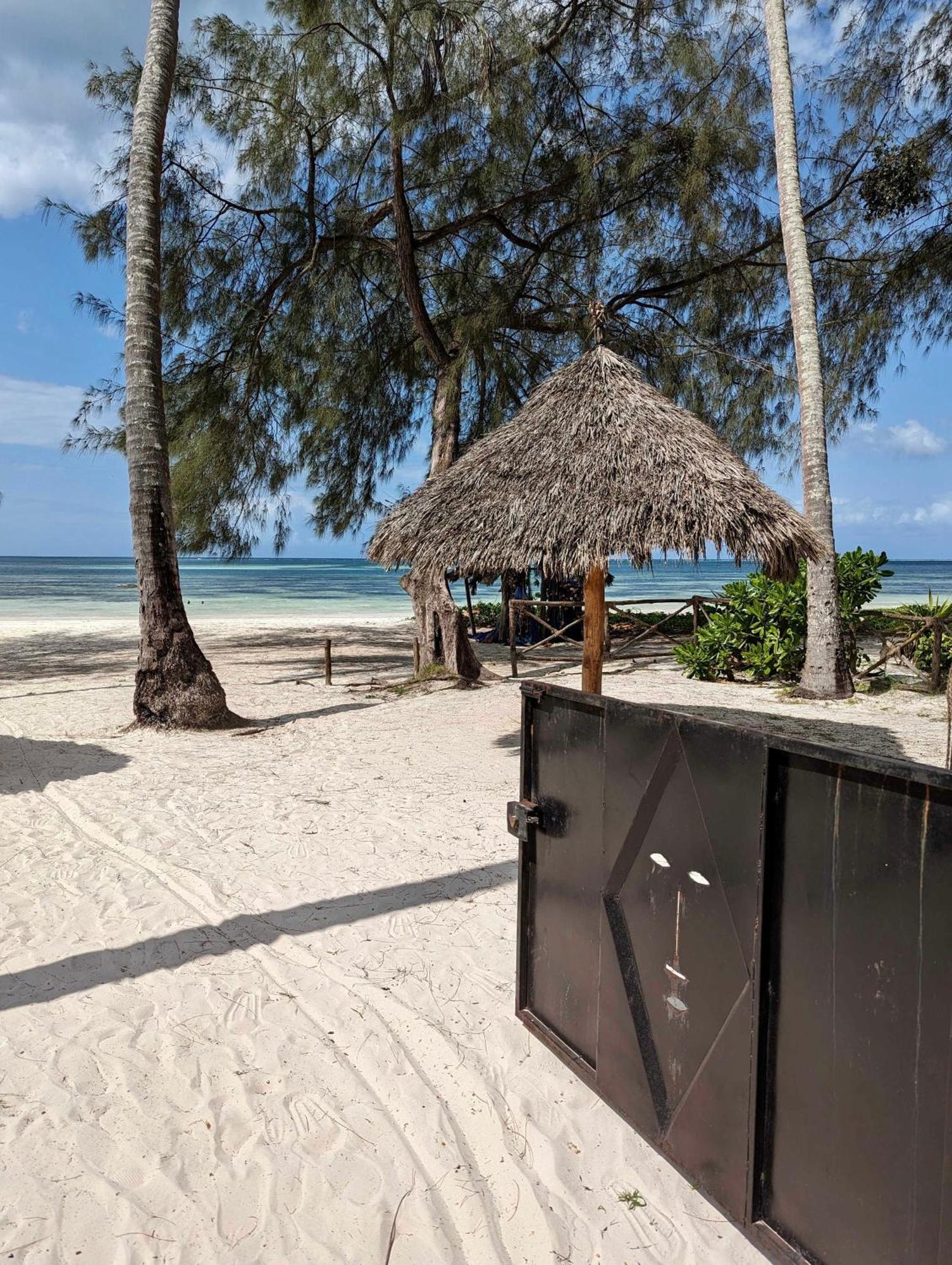 Surfescape Zanzibar Apartment Kiwengwa  Exterior foto